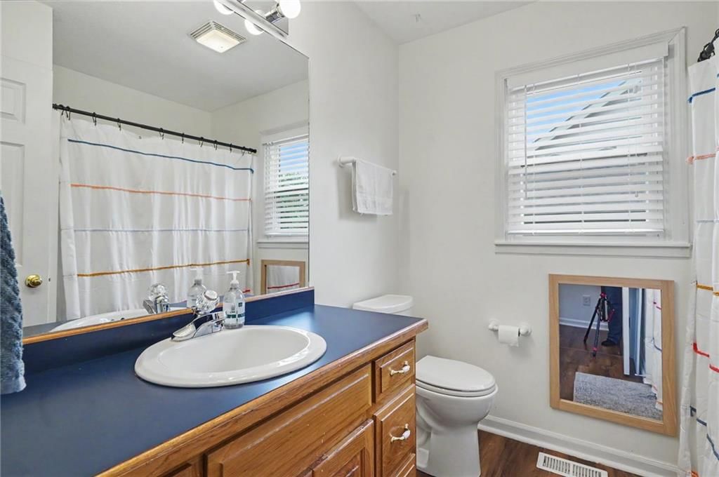 556 Brentwood Drive — photo 19
