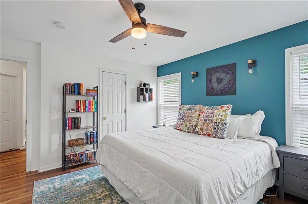 556 Brentwood Drive — photo 22