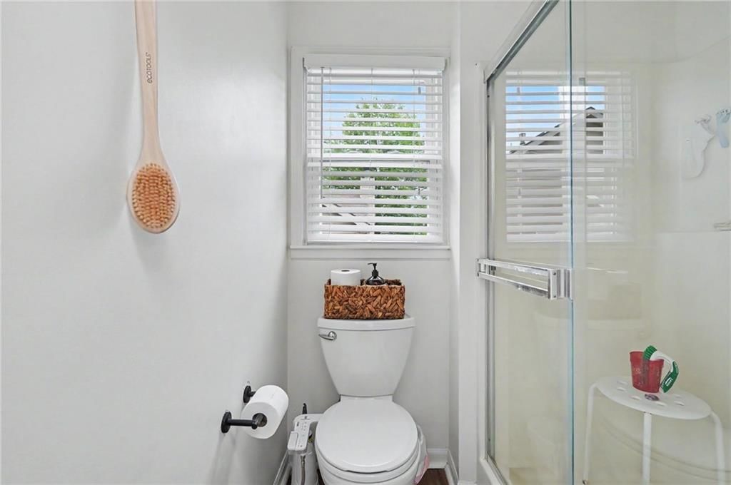 556 Brentwood Drive — photo 24