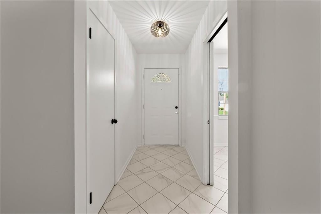 8125 Summit Street — photo 3