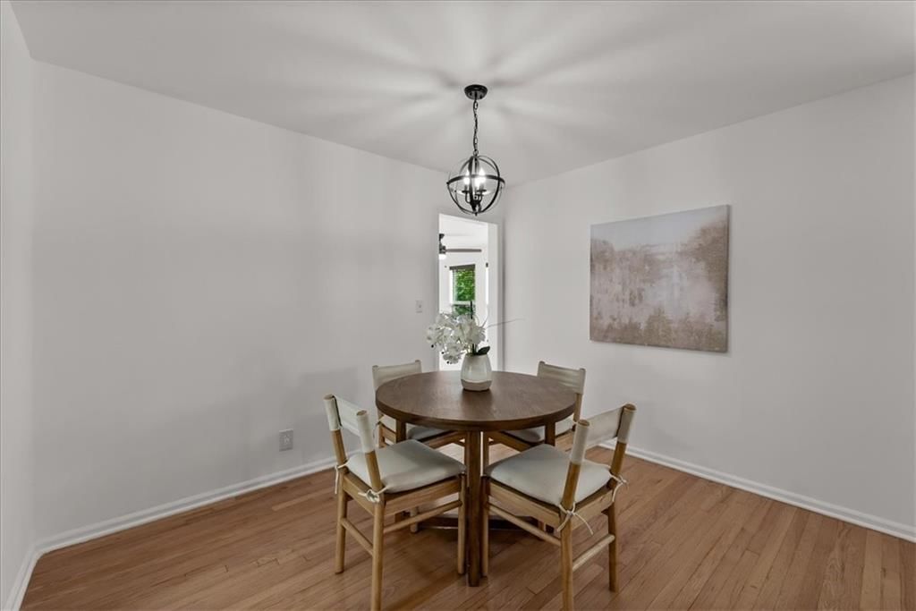 8125 Summit Street — photo 7