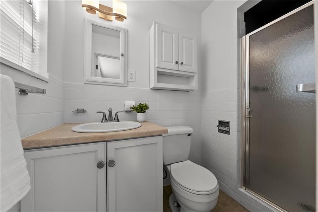 8125 Summit Street — photo 15