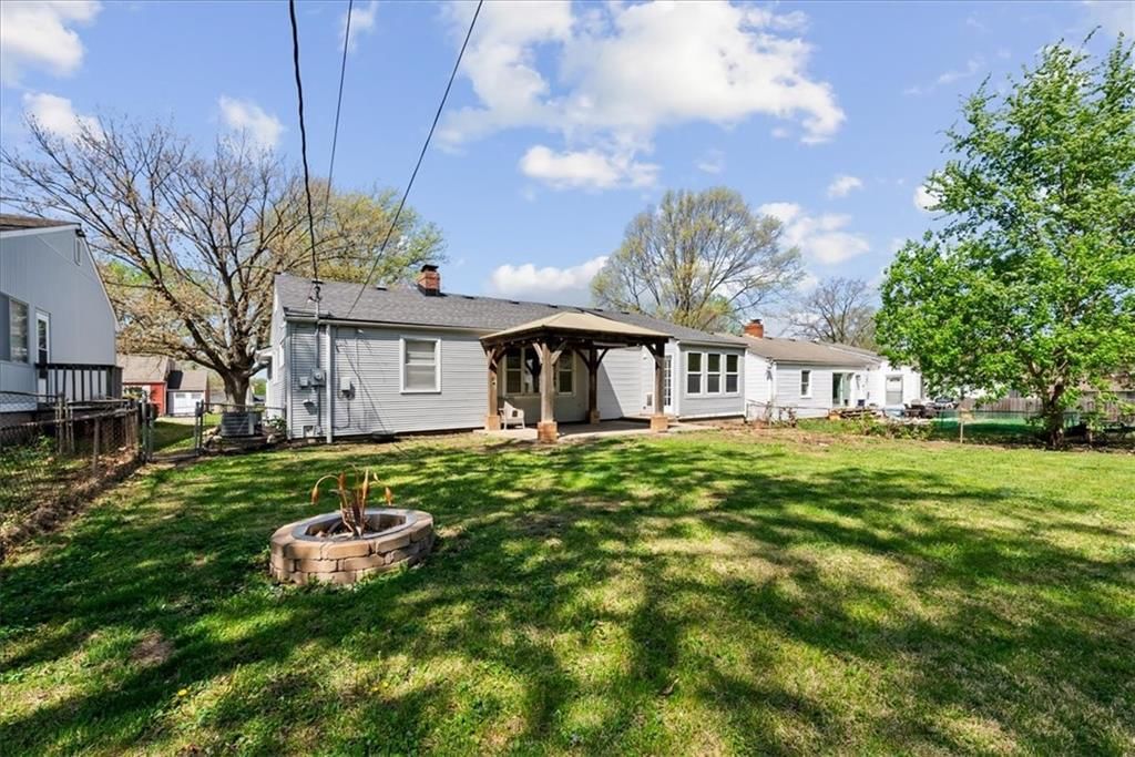8125 Summit Street — photo 25