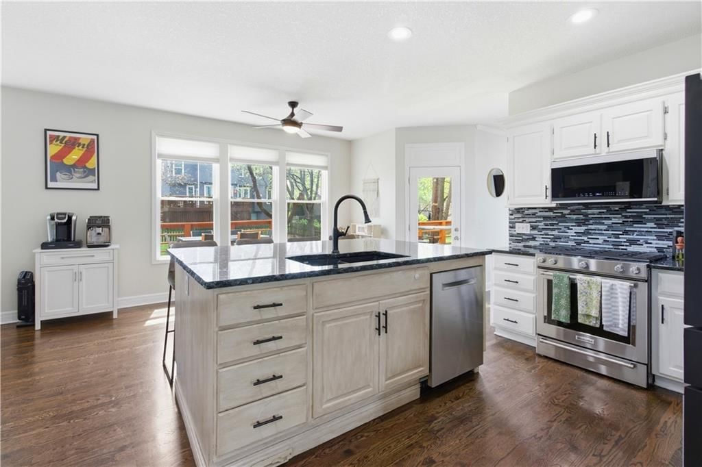 14111 W 147th Street — photo 17