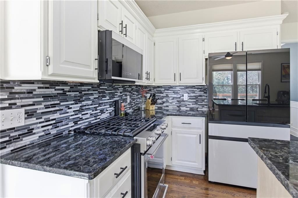 14111 W 147th Street — photo 23