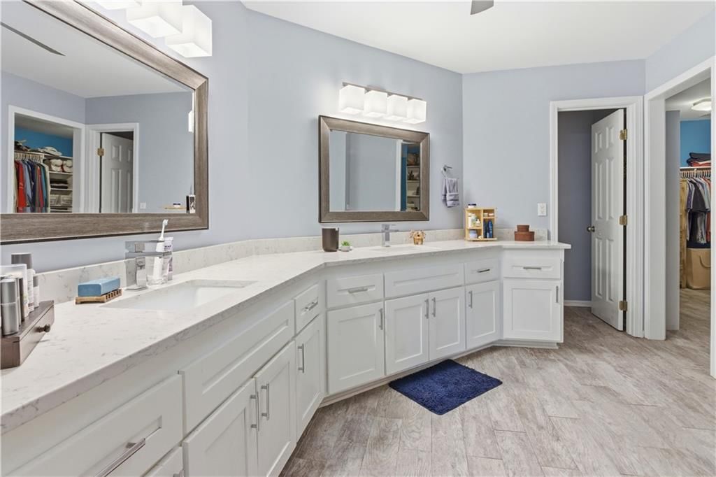 14111 W 147th Street — photo 32