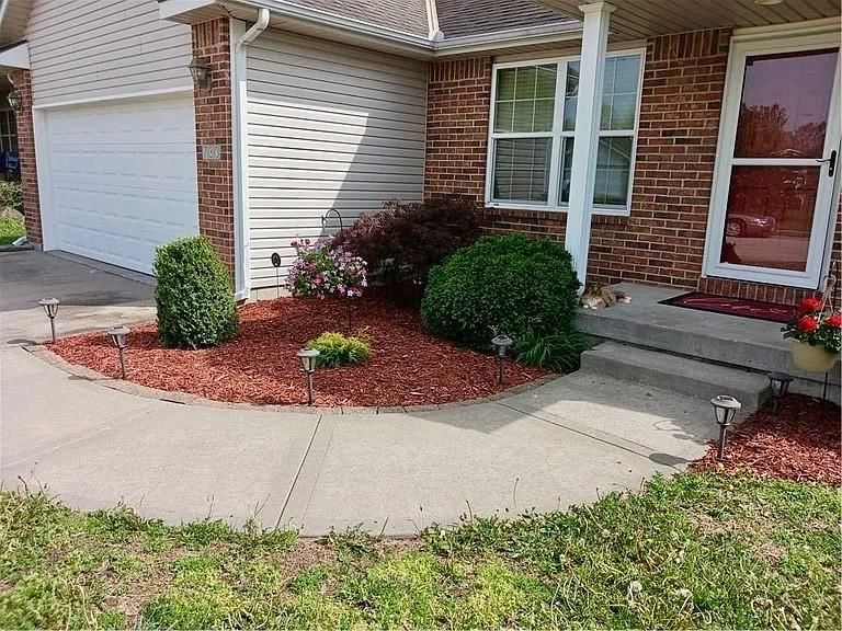 730 Burlington Road — photo 2