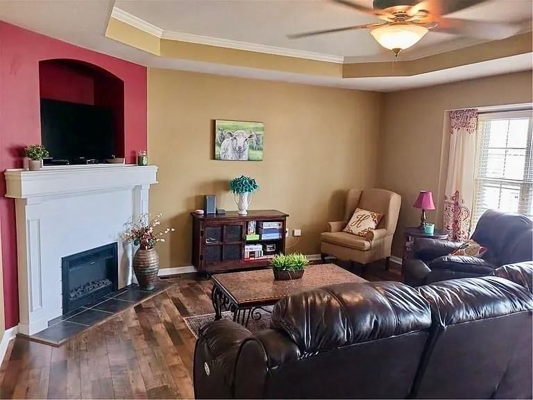730 Burlington Road — photo 3