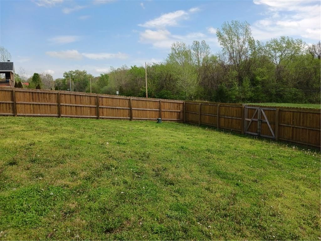 730 Burlington Road — photo 40