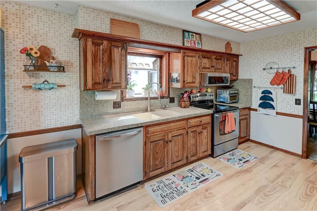 6513 Cottonwood Drive — photo 4