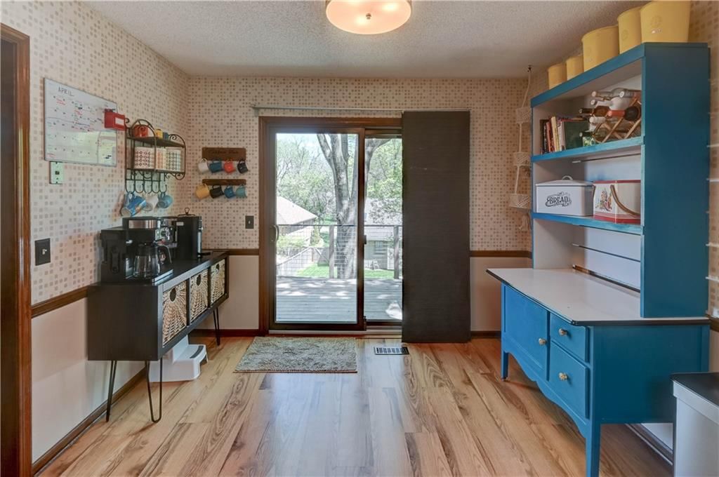 6513 Cottonwood Drive — photo 10