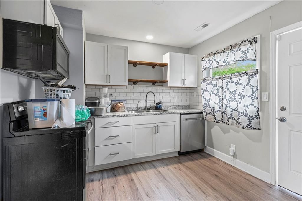 4506 Walker Avenue — photo 8