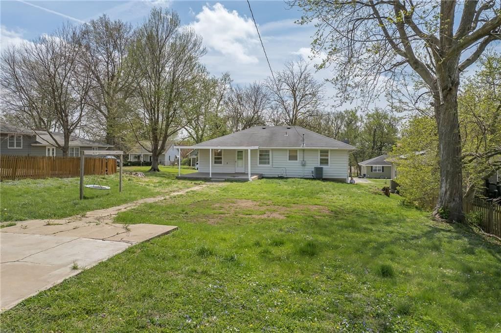 4017 Pacific Street — photo 23