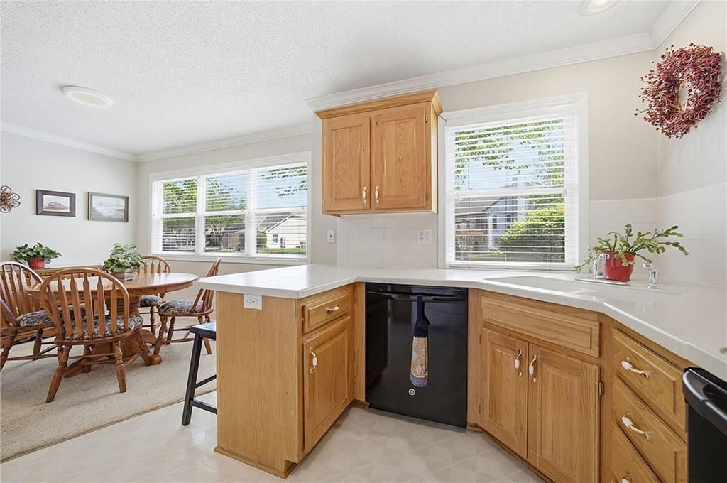 629 N Somerset Terrace — photo 14