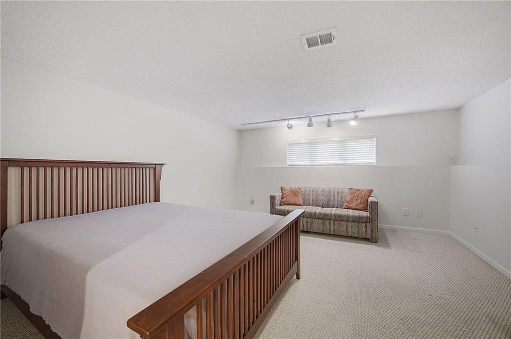 629 N Somerset Terrace — photo 25
