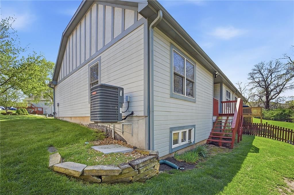 629 N Somerset Terrace — photo 31