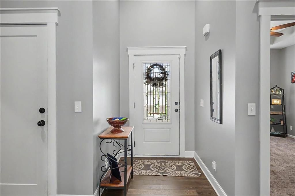 1612 Oak Street — photo 3