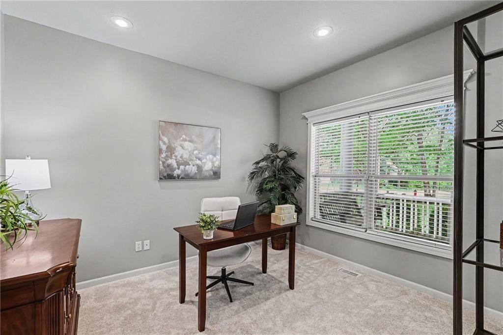 9708 Walnut Woods Drive — photo 5