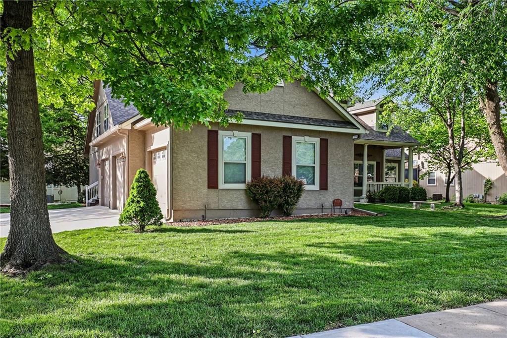 9708 Walnut Woods Drive — photo 42