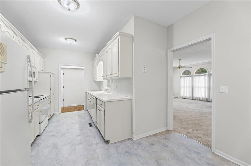 200 SE Ridgeview Drive — photo 15