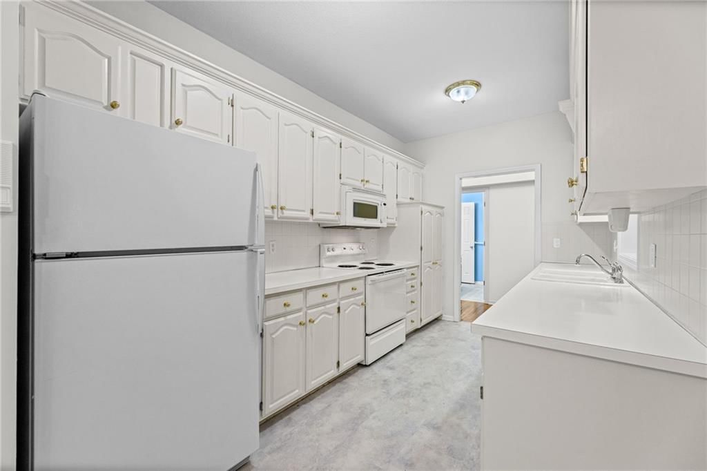 200 SE Ridgeview Drive — photo 16