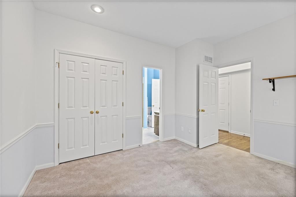 200 SE Ridgeview Drive — photo 24