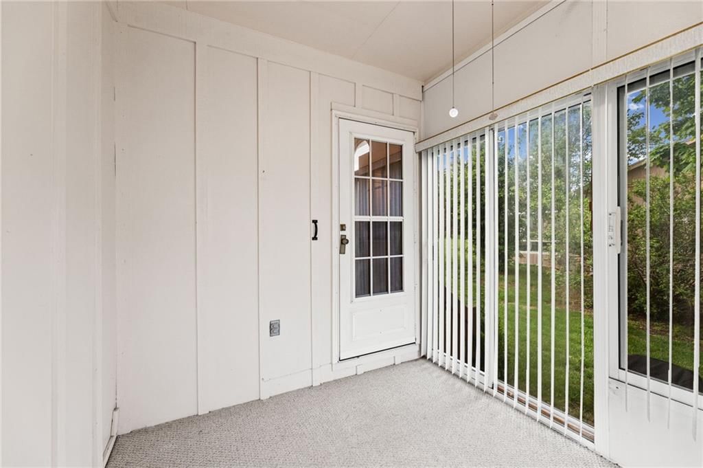200 SE Ridgeview Drive — photo 35