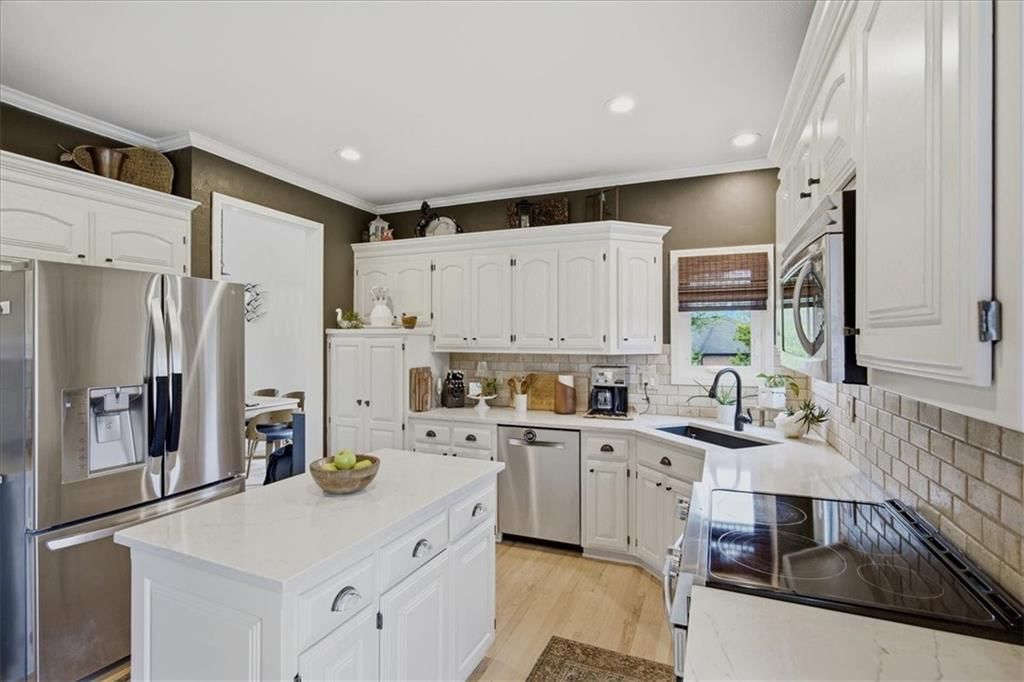 30125 W 93rd Court — photo 13