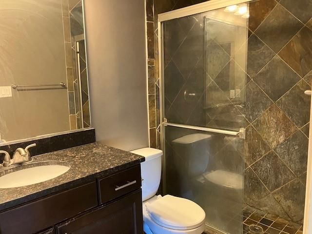 504 W 10th Street — photo 5