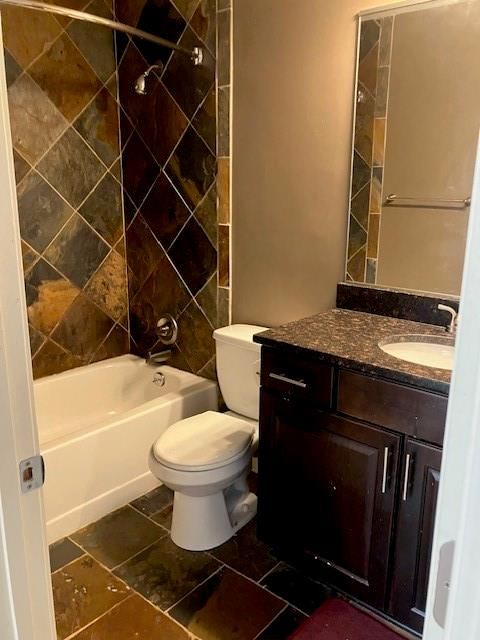 504 W 10th Street — photo 6