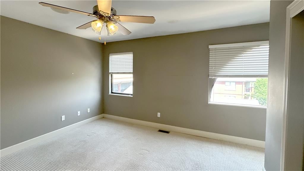 504 W 10th Street — photo 28