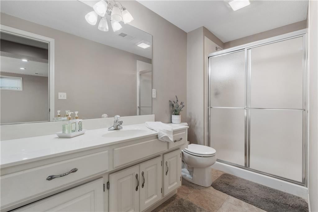 5712 W 146th Street — photo 44