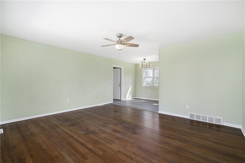 3503 N McCoy Street — photo 6