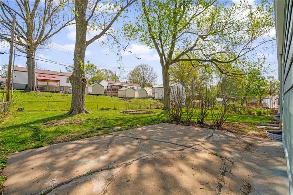 3503 N McCoy Street — photo 36