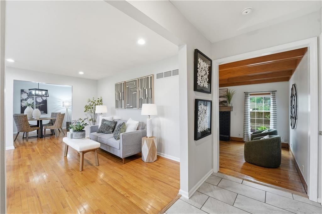 1407 SW 5th Street — photo 8