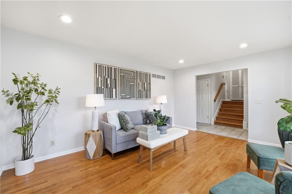 1407 SW 5th Street — photo 9