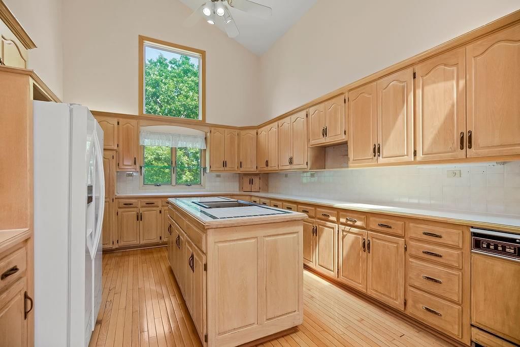 Photo 16 of 66 - 5825 Z Highway, Edgerton, MO 64444