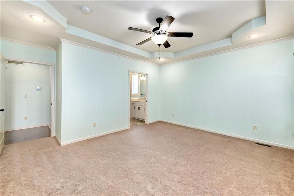 900 SW Olympia Court — photo 17