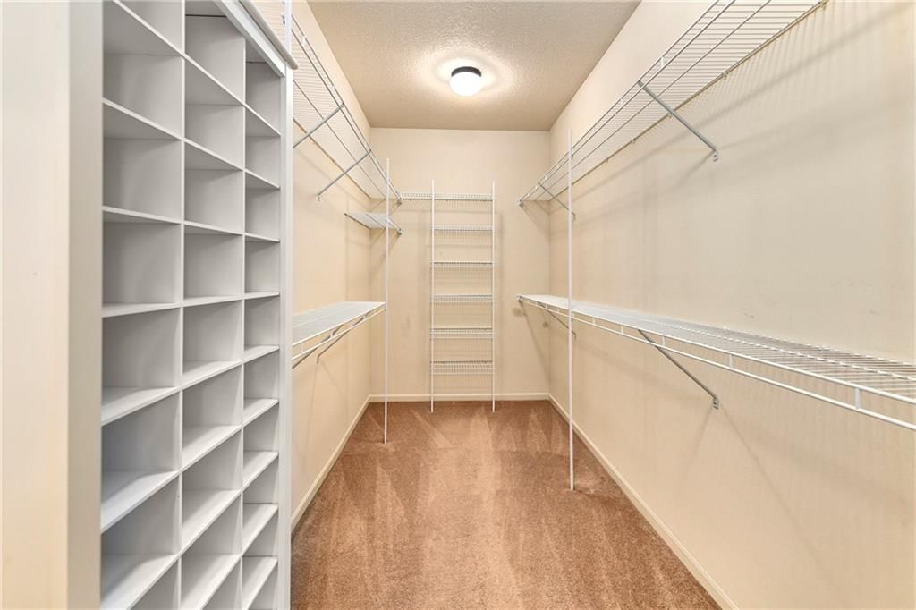 900 SW Olympia Court — photo 23