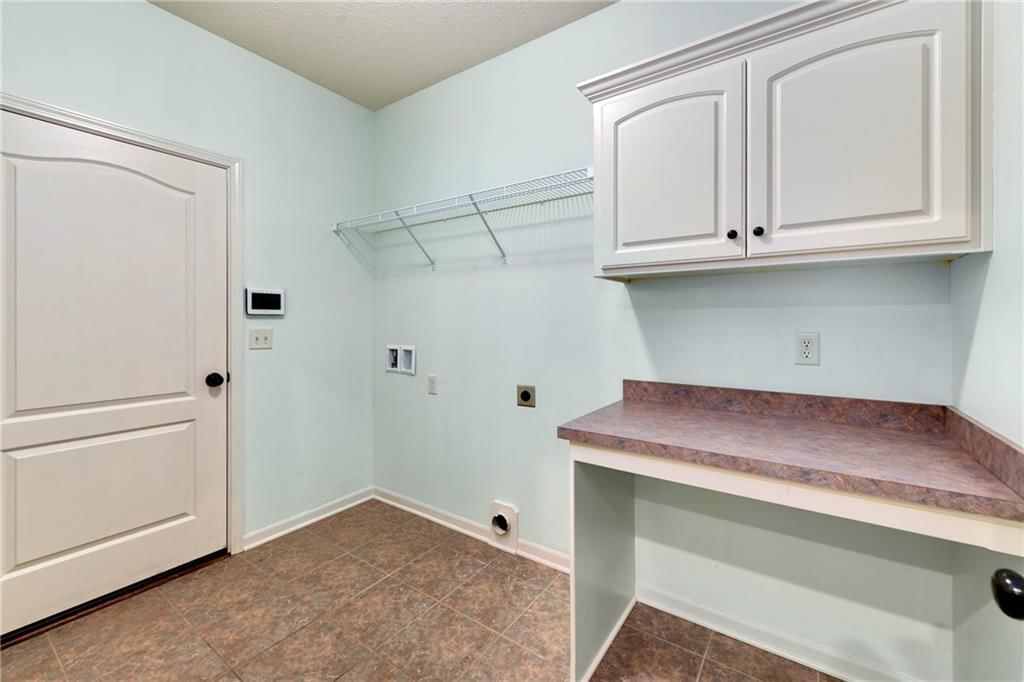 900 SW Olympia Court — photo 24
