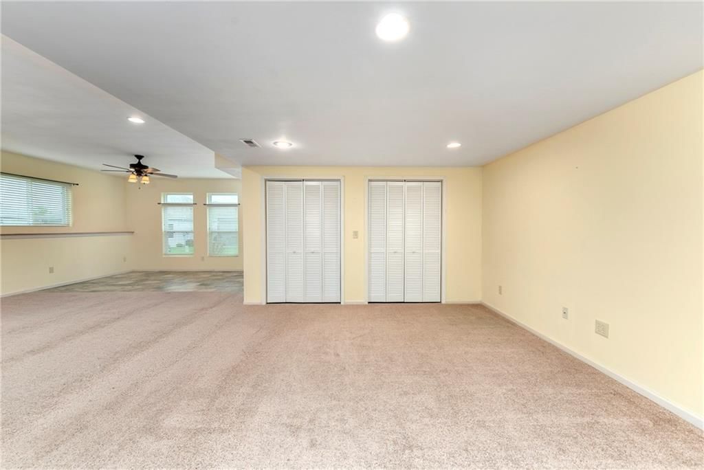 900 SW Olympia Court — photo 30