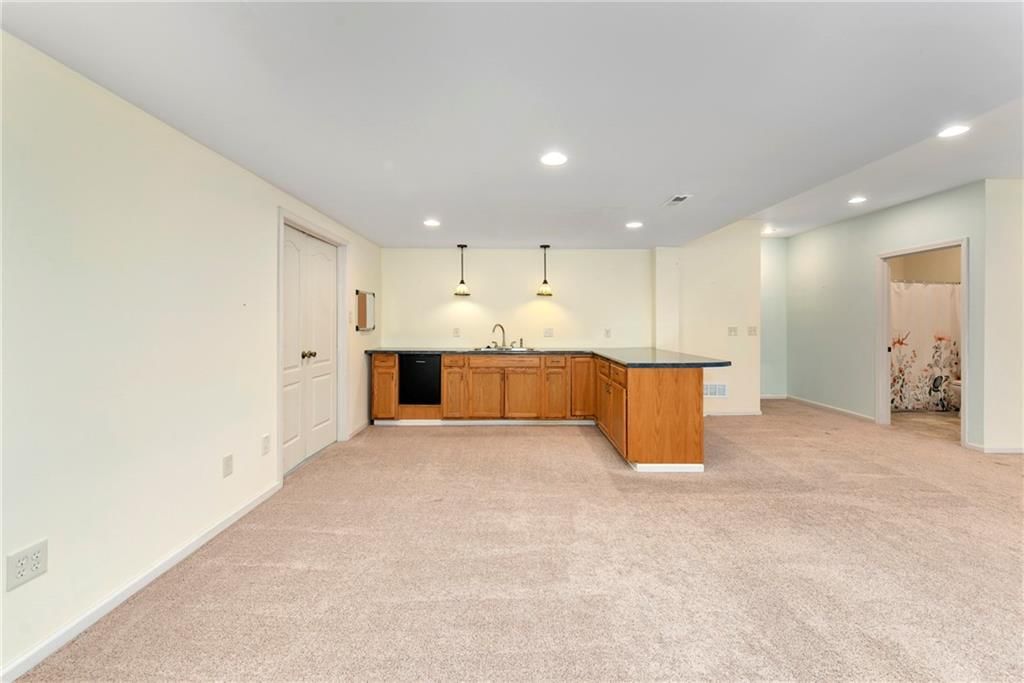 900 SW Olympia Court — photo 31