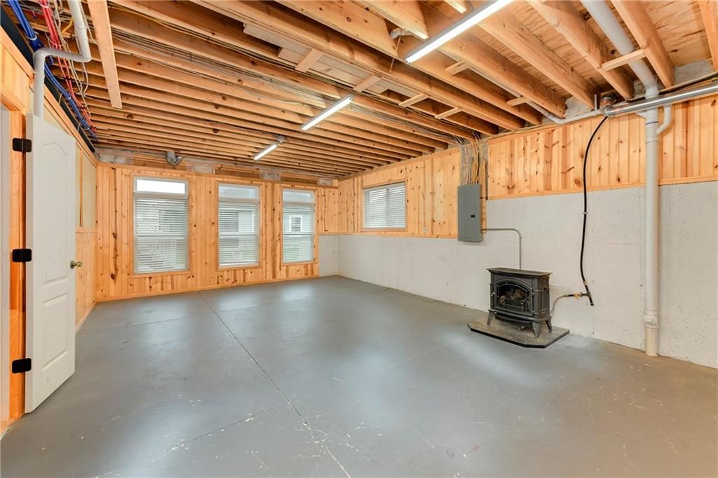 900 SW Olympia Court — photo 38
