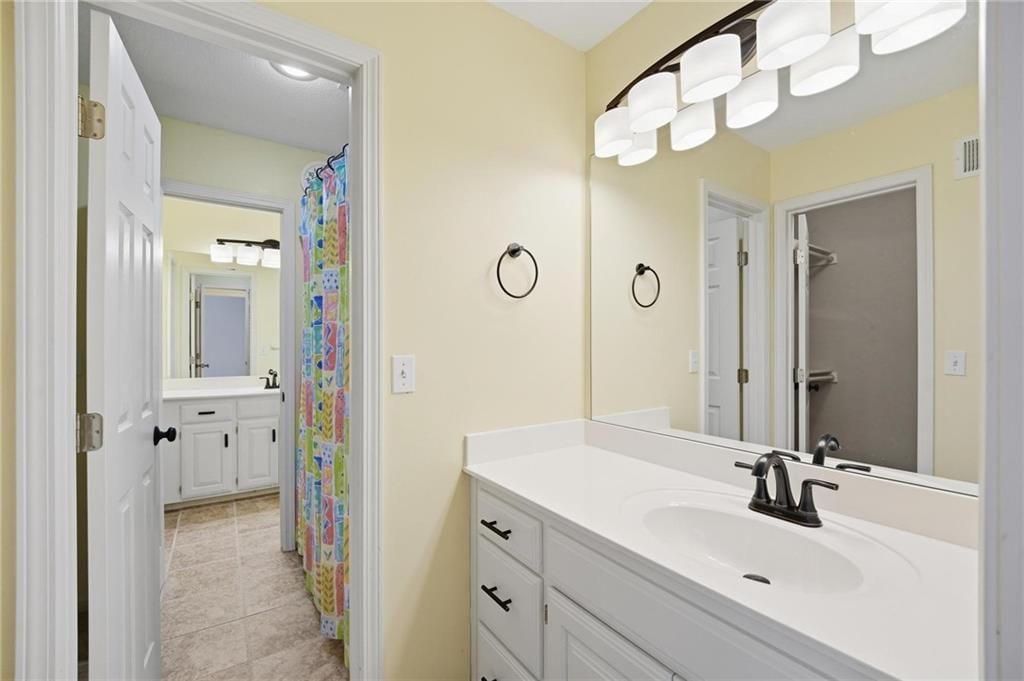 11911 Noland Street — photo 57