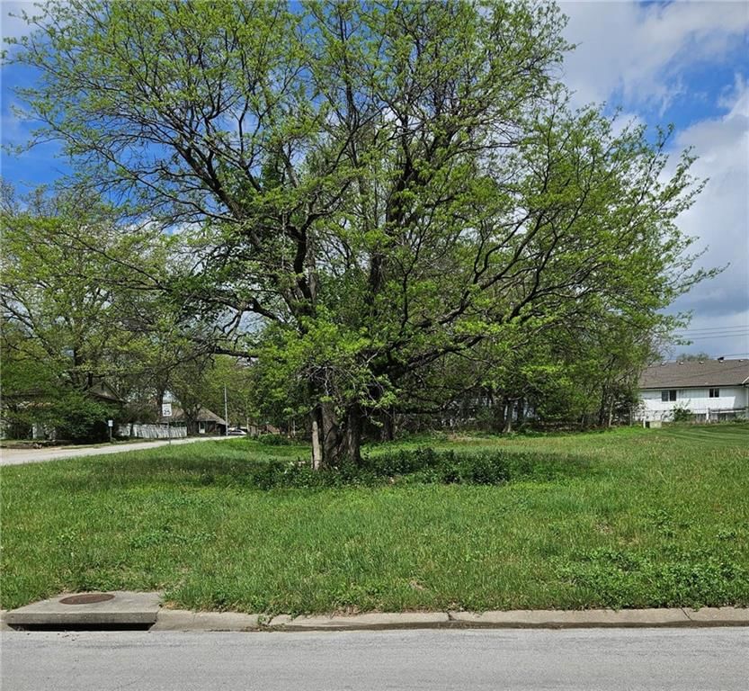 13400 E 53rd Terrace — photo 4