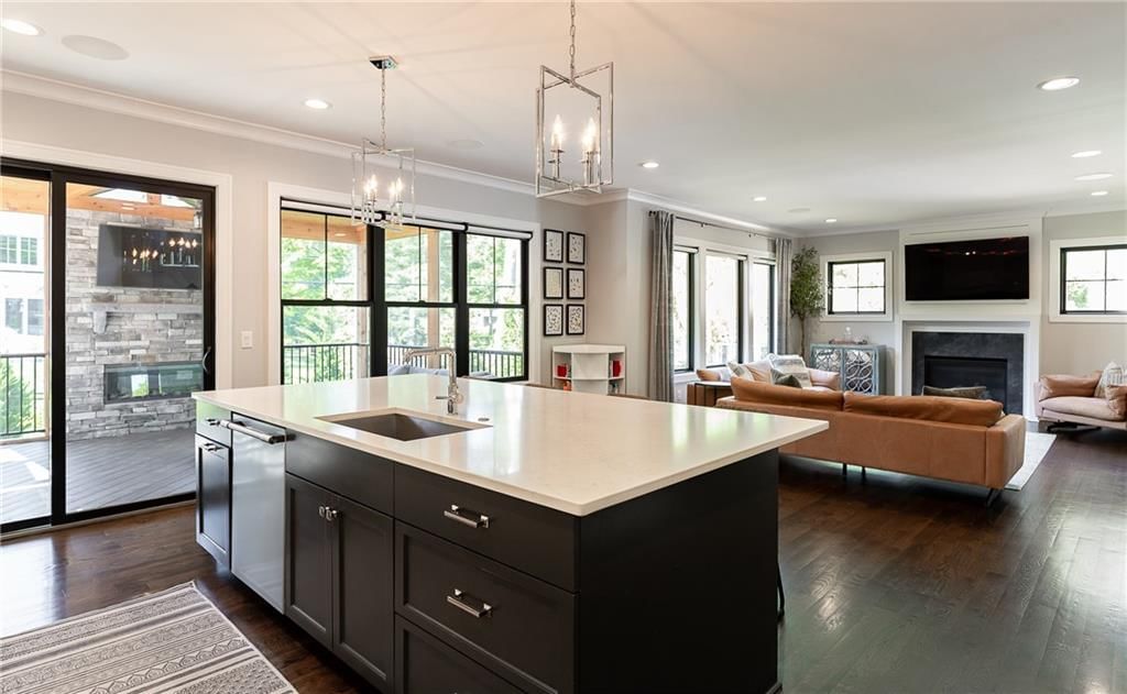 7404 Fontana Street — photo 15