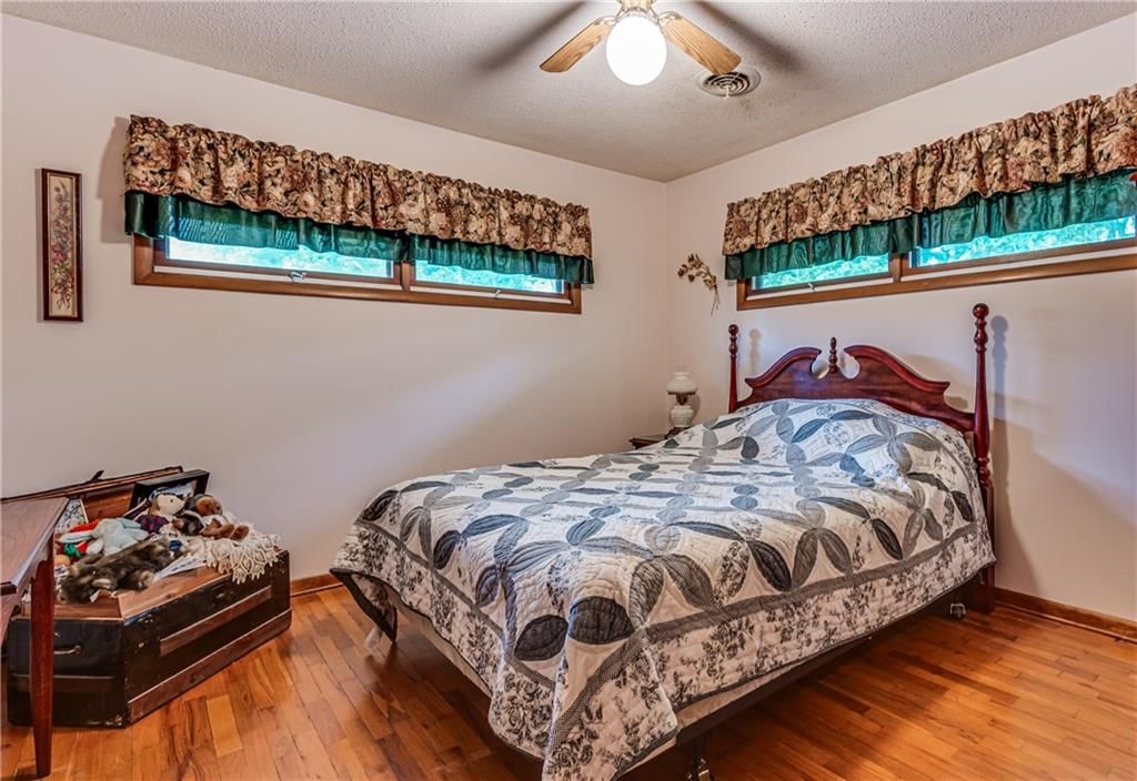 601 S Mulberry Street — photo 10