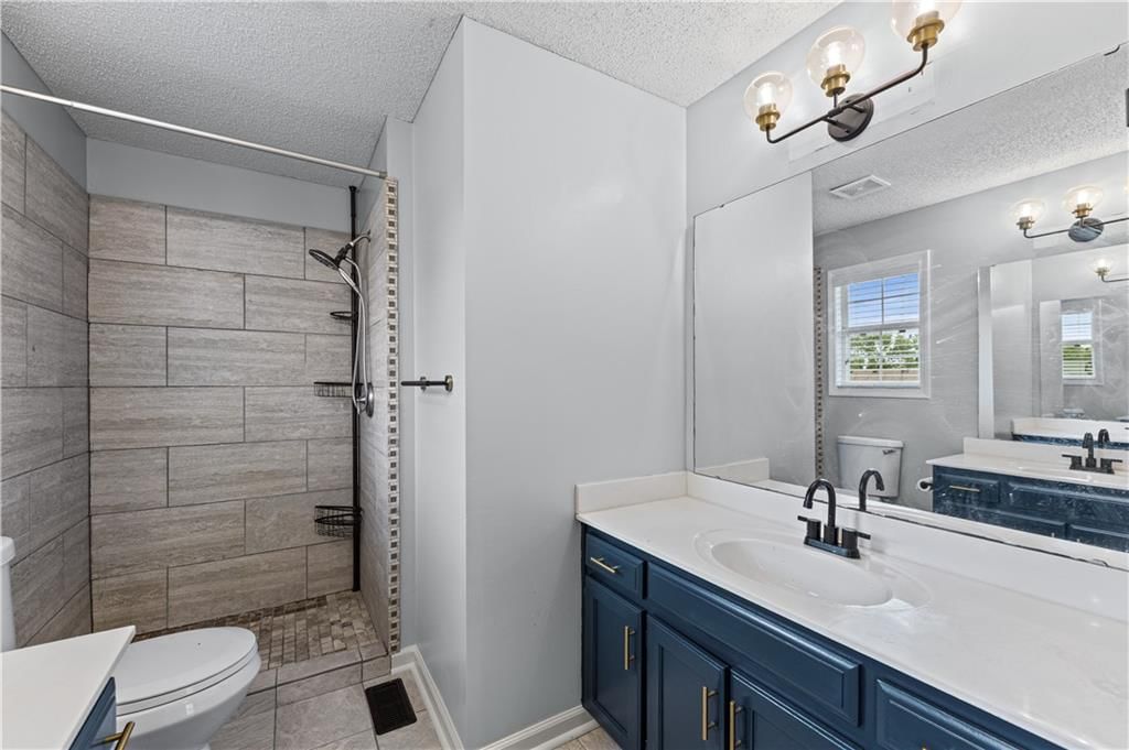 16400 Speaker Avenue — photo 16