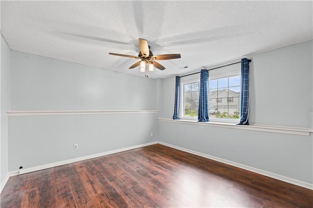 16400 Speaker Avenue — photo 22