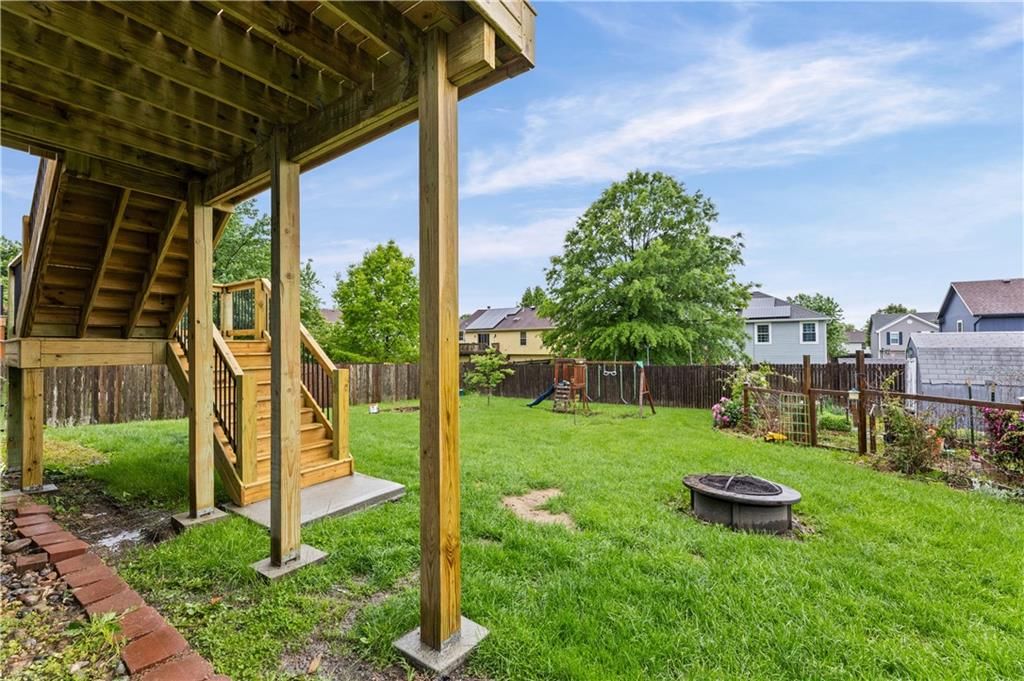 16400 Speaker Avenue — photo 33